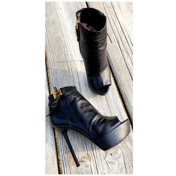 Sergio Rossi Shoes - 🔥superSALE🔥leather booties SERGIO🖤ROSSI sz38